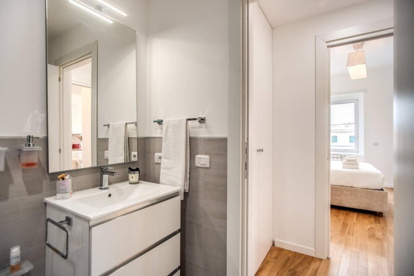 Naos Suite Close Popolo Square Rome Buitenkant foto