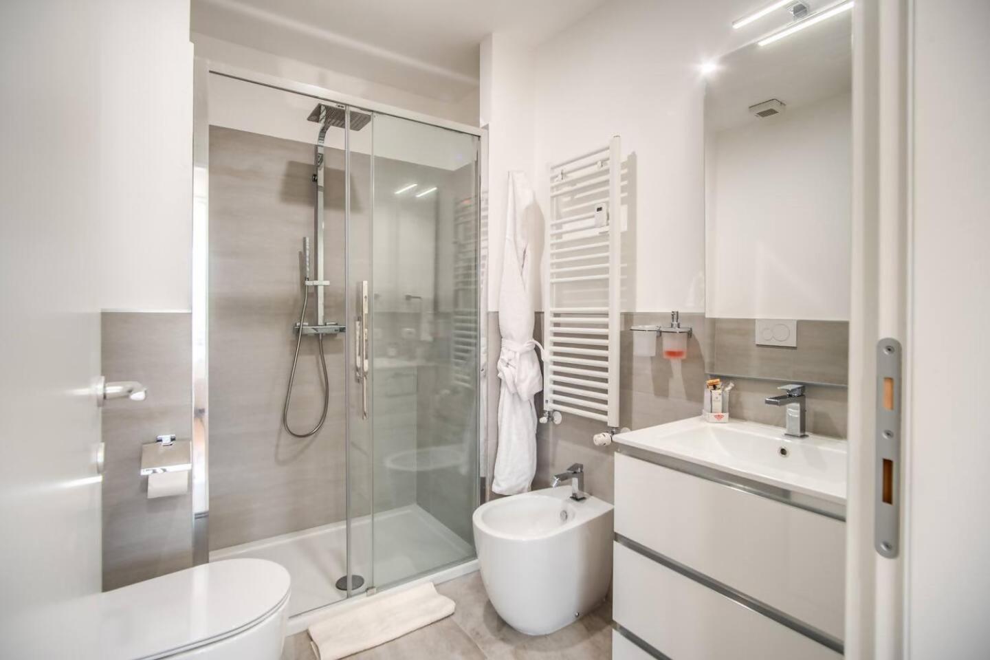 Naos Suite Close Popolo Square Rome Buitenkant foto